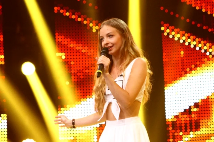 X-factor 2015. Daniela Rogovschi are 22 de ani