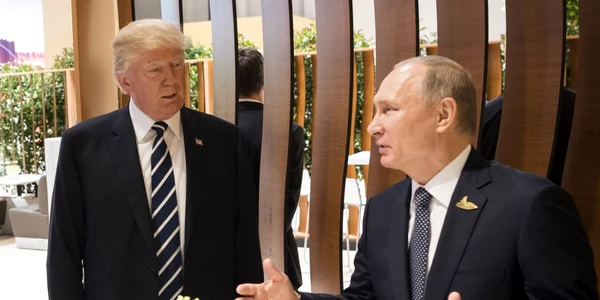 Întâlnirea dintre Vladimir Putin şi Donald Trump la Summitul G20 / FOTO Guliver / GettyImages / 7 iul 2017