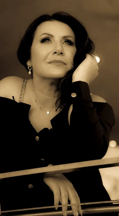 Cellia Costea   Soprană jpg