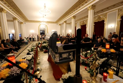 Priveghi Mihai Leu, în Hunedoara  Foto Daniel Guță  ADEVĂRUL (3) JPG