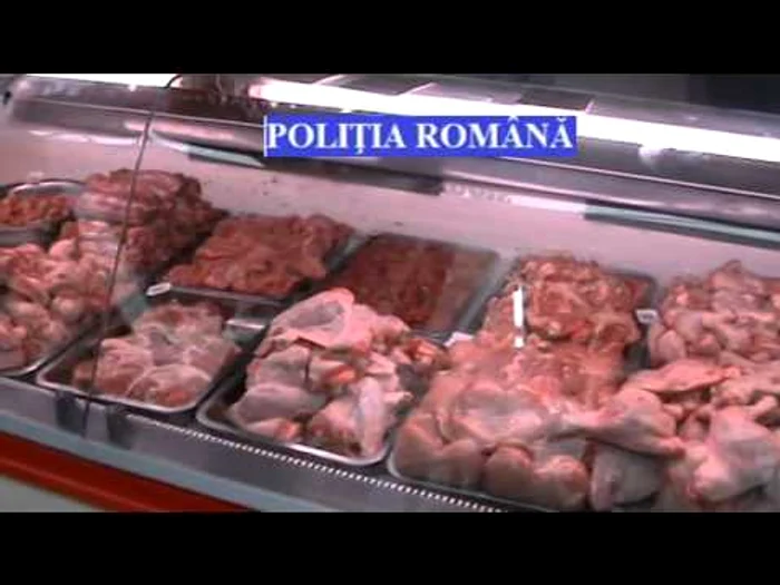 
    Polițiștii au luat la puricat mai multe firme care vând carne și produse din carne  