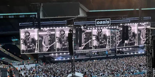 concert oasis foto x jpg