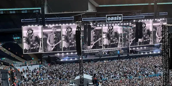 concert oasis foto x jpg