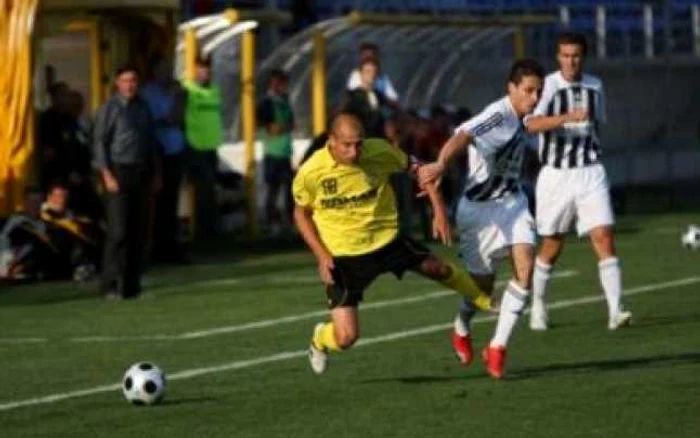 Braşov: REZULTAT FINAL Curtea de Argeş - FC Braşov 0-3