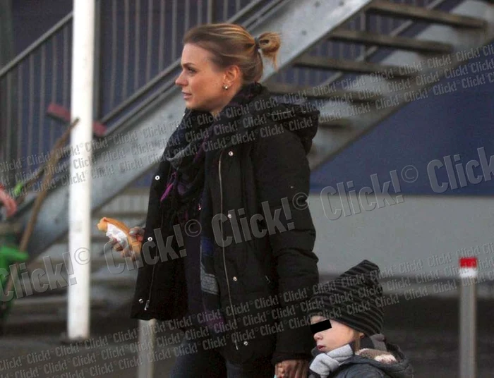 Jojo şi-a cumpărat crenvurşti de la un centru comercial din nordul Capitalei