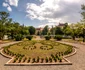 palatul baroc are grădină biblică