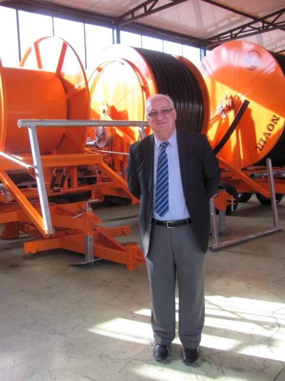 Novus SRL din Constanţa - singurul producător autohton de sisteme de irigaţii. Fondator Mircea Măgureanu Foto Sînziana Ionescu