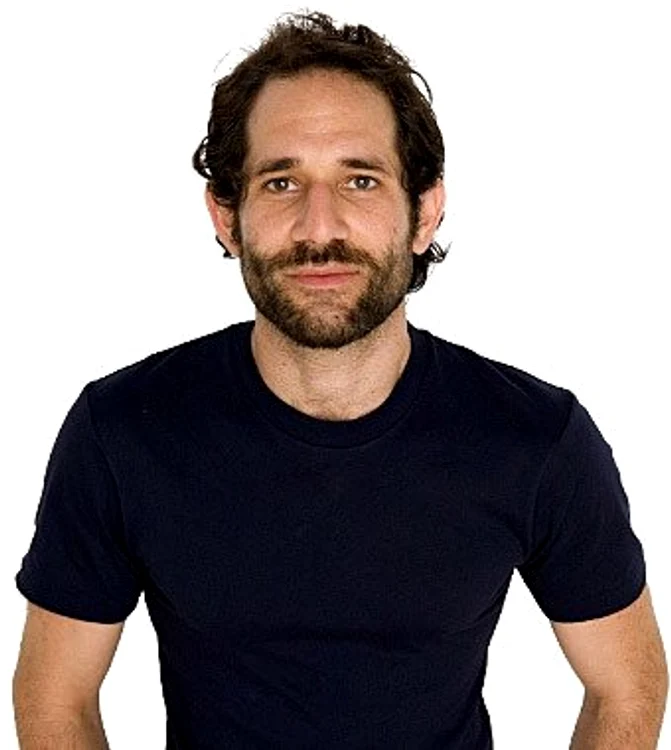 Dov Charney a lăsat ca problemele personale să-i afecteze compania