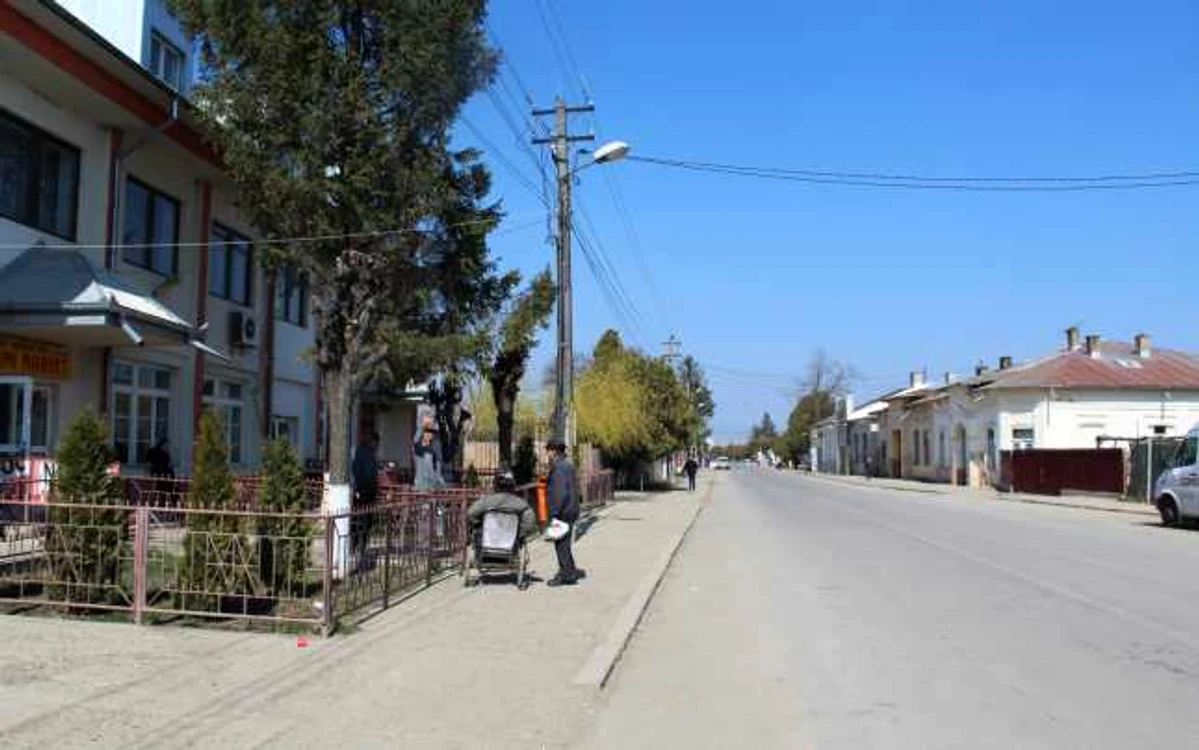 Stradă din oraşul Ştefăneşti FOTO Cosmin Zamfirache