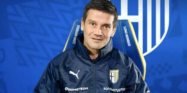 Cristi Chivu (parmacalcio1913 com) jpg