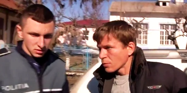 Bărbatul care şi-a omorât nepoata de trei ani s-a predat în această dimineaţă
