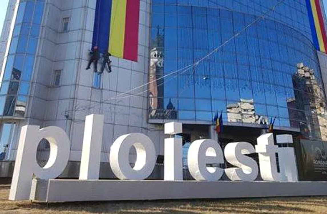 
    Sute de ploieșteni au ratat evenimentulFoto: Facebook Iubesc Ploieștii  