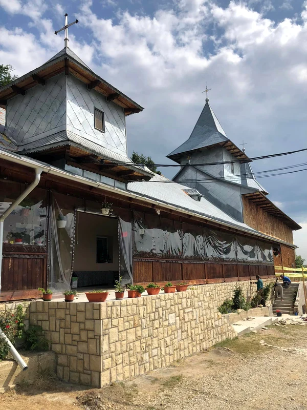 Schitul Sihăstria Crucii Cucuieți (4) jpg