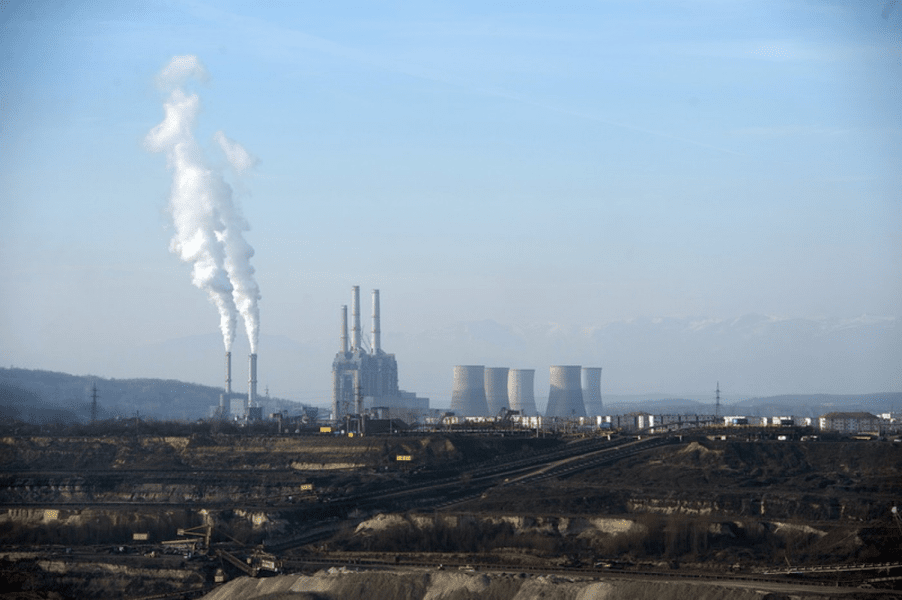 CE Oltenia reia negocierile cu Tinmar Energy pentru construirea de parcuri fotovoltaice