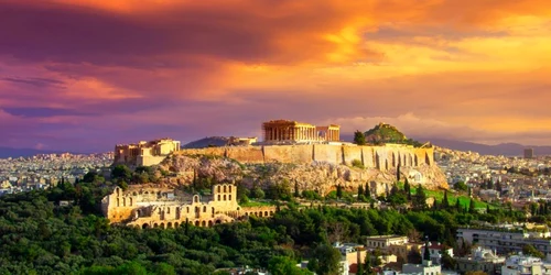 Acropole Atena FOTO Shutterstock