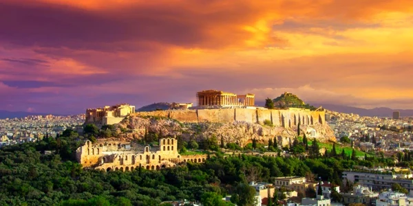 Acropole Atena FOTO Shutterstock