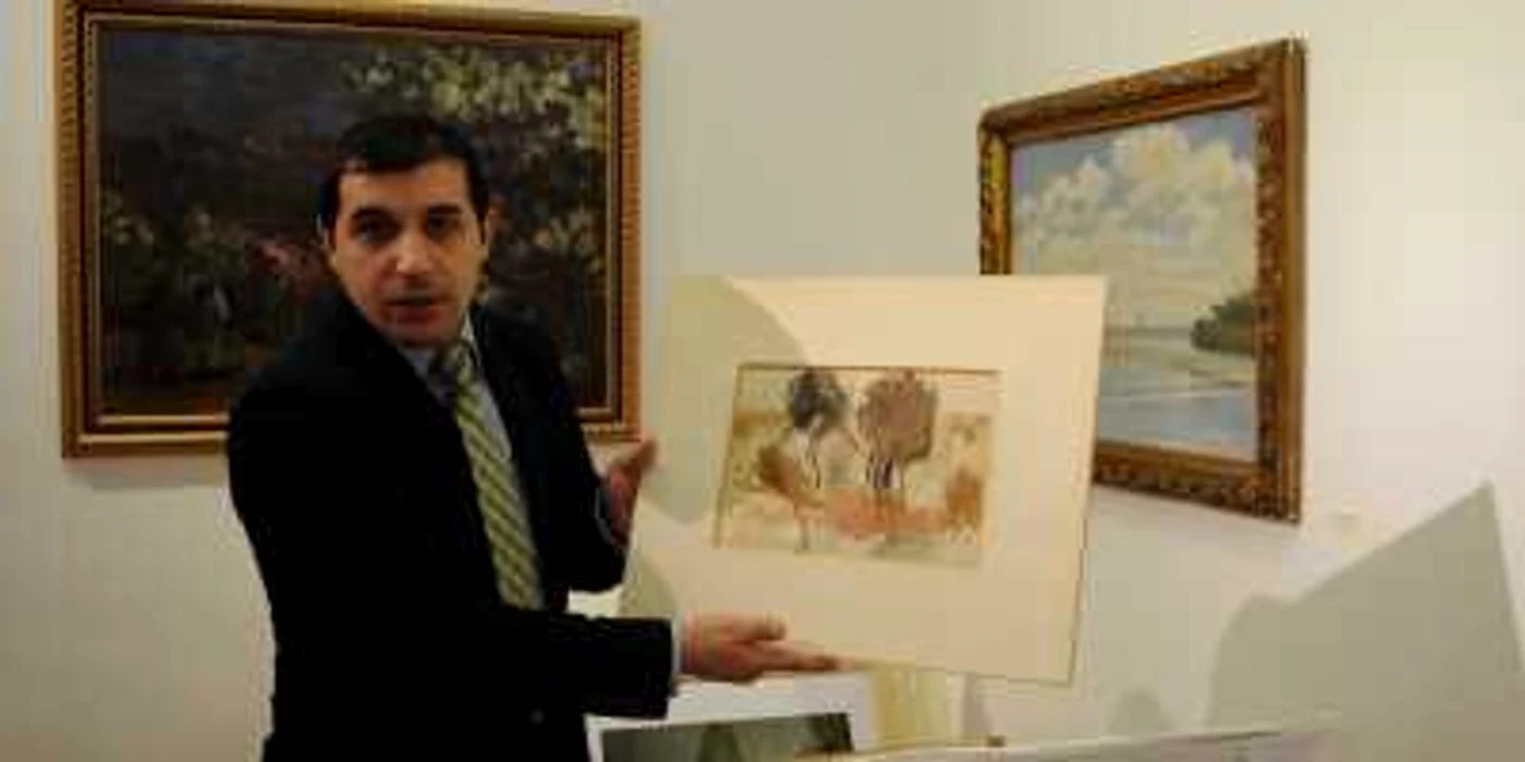 Galeria a reuşit să vândă până acum aproximativ 30 de lucrări