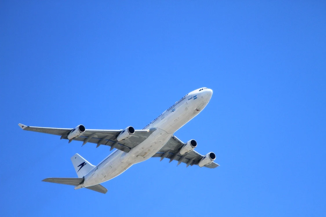 
    Un avion cu 130 de pasageri la bord se pregătește să aterizeze de urgență în SpaniaFoto Pixabay.com  