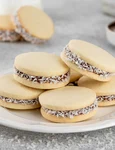 Fursecuri cu dulceata de lapte  Sursa foto shutterstock 2490734209 jpg