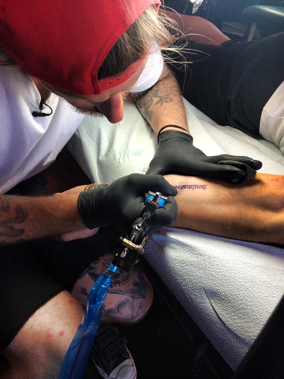 Bote (FOTO FACEBOOK)