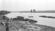 Bundesarchiv B 145 Bild F016198 0032, Rumänien, Brückenbau über den Pruth jpg