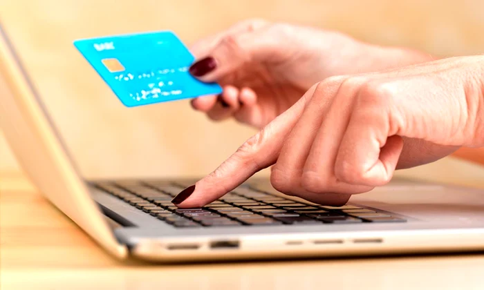 Dobândă, DAE, rată și cost total: cum compari corect opțiunile de creditare