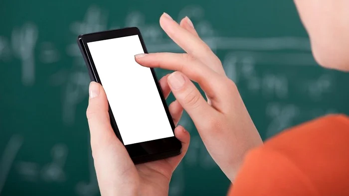 Interacțiunea cu un smartphone