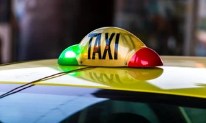 Taxi Romania FOTO Shutterstock jpg