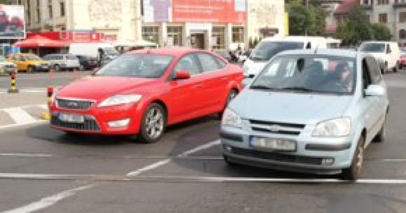 Dallas: Şoferi amendaţi pentru că nu vorbesc limba engleză