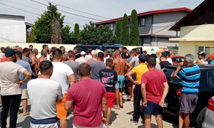 protest al lunguletu    foto FB bazinul legumicol lunguletu jpg