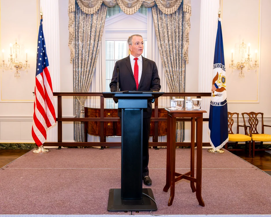 Darryl Nirenberg  FOTO : U.S. Embassy Bucharest