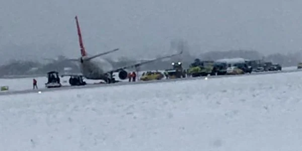 incident aeroport lvov foto twitter havarenamedya