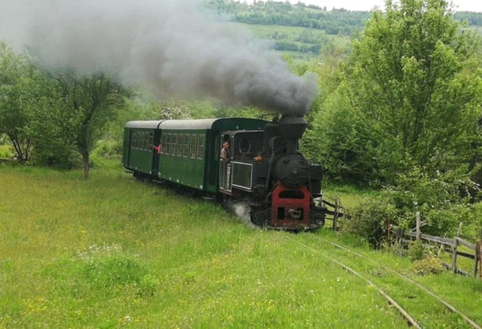 Trenul va face curse turistice între gările din Abrud şi Cîmpeni