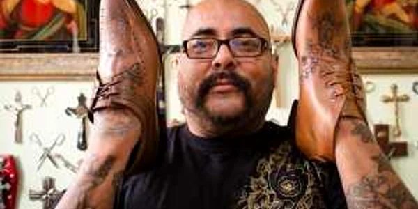 pantofi tatuati