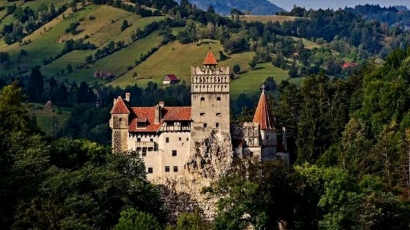 Amânarea deciziei în cazul închiderii Muzeului Naţional Bran jpeg