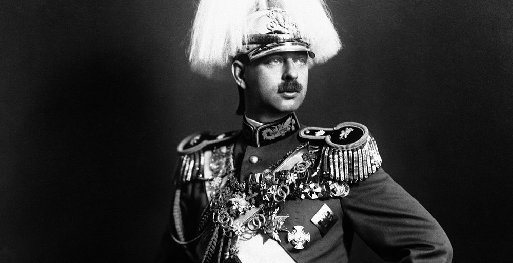 8 iunie: Ziua în care Prințul Carol de Hohenzollern-Sigmaringen devine rege al României, sub numele de Carol al II-lea