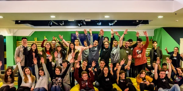 Generatia Tech digitalizare elevi copii