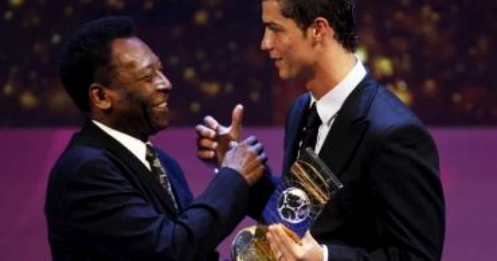 FOTBAL: Pele cere FIFA un plafon pentru salariile jucătorilor