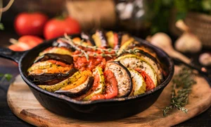 Legume cu usturoi  Sursa foto shutterstock 1790228171 jpg