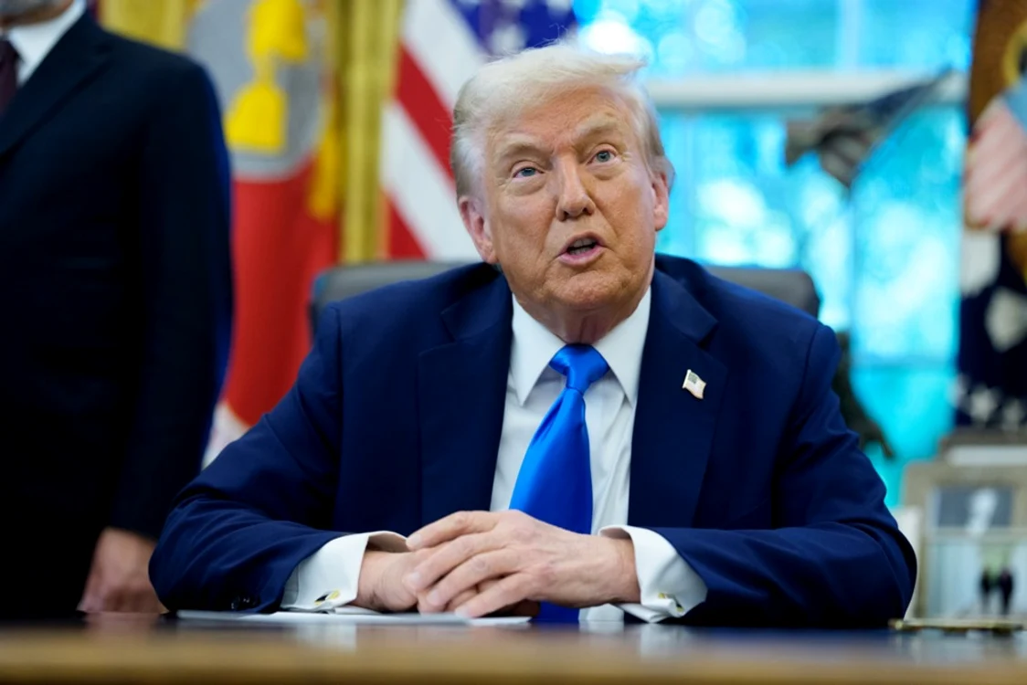 Donald Trump Biroul Oval FOTO EPA EFE jpg