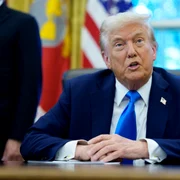 Donald Trump Biroul Oval FOTO EPA EFE jpg