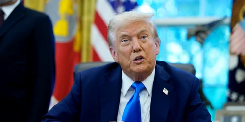 Donald Trump Biroul Oval FOTO EPA EFE jpg