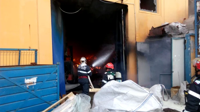 incendiu jilava