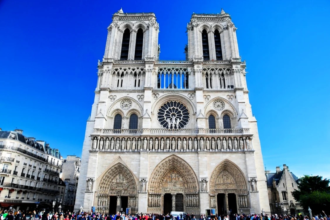 Catedrala Notre-Dame din Paris FOTO: Shuterstock 