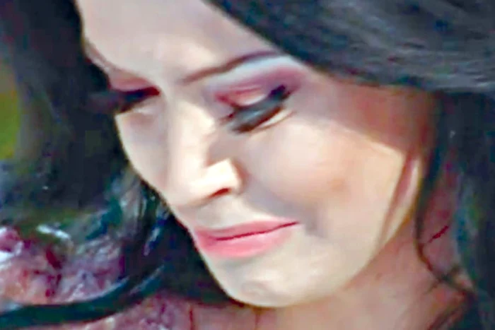 Andreea Mantea şi Ştefan Stan sunt împreună de două luni. Săptămâna trecută s-au despărţit, dar luni cei doi au mai dat o şansă relaţiei lor (CAPTURI: ACASĂ)