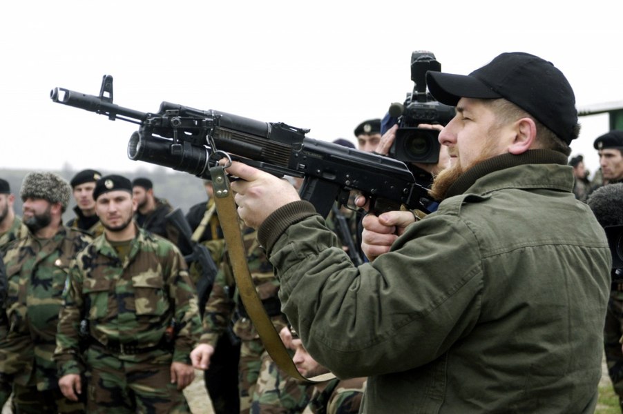 Cecenii lui Ramzan Kadîrov, trimiși să înlocuiască mercenarii Wagner în Ucraina. Ce urmărește Vladimir Putin?