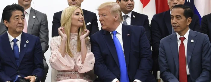 Ivanka Trumpa, alături de tatăl ei Donald (în centru) şi alţi şase lideri mondiali FOTO EPA-EFE