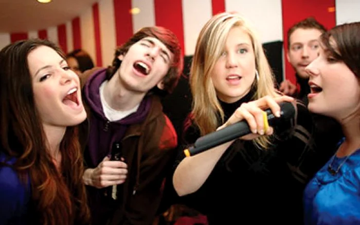 Clubul Times va organiza un concurs de karaoke