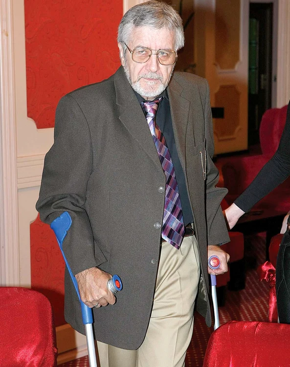 
    Cornel Constantiniu  are încredere în  medicii de la Spitalul  Universitar  