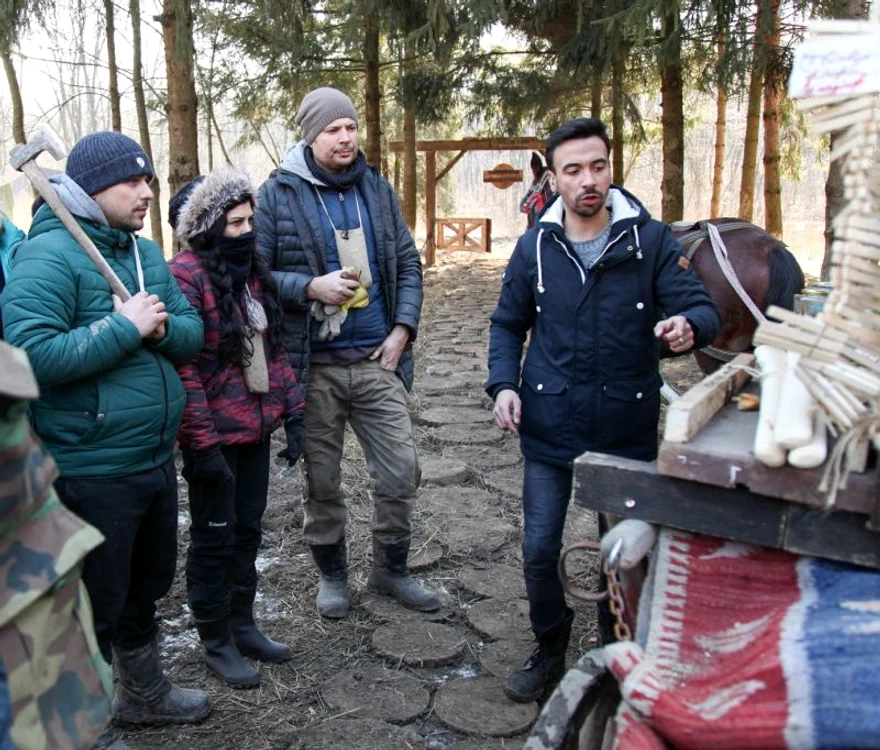 Foamea le-a luat minţile concurenţilor de la "Ferma Vedetelor"foto: Pro Tv